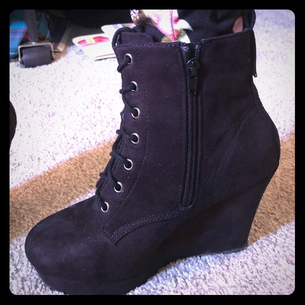 Shii Platform Black Wedge Heel wmns 9